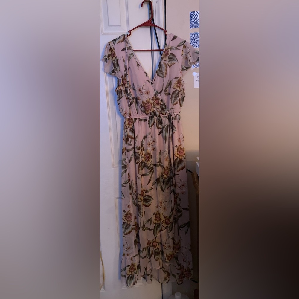 Band of Gypsies Pink Floral Maxi Dress - Picture 4 of 6